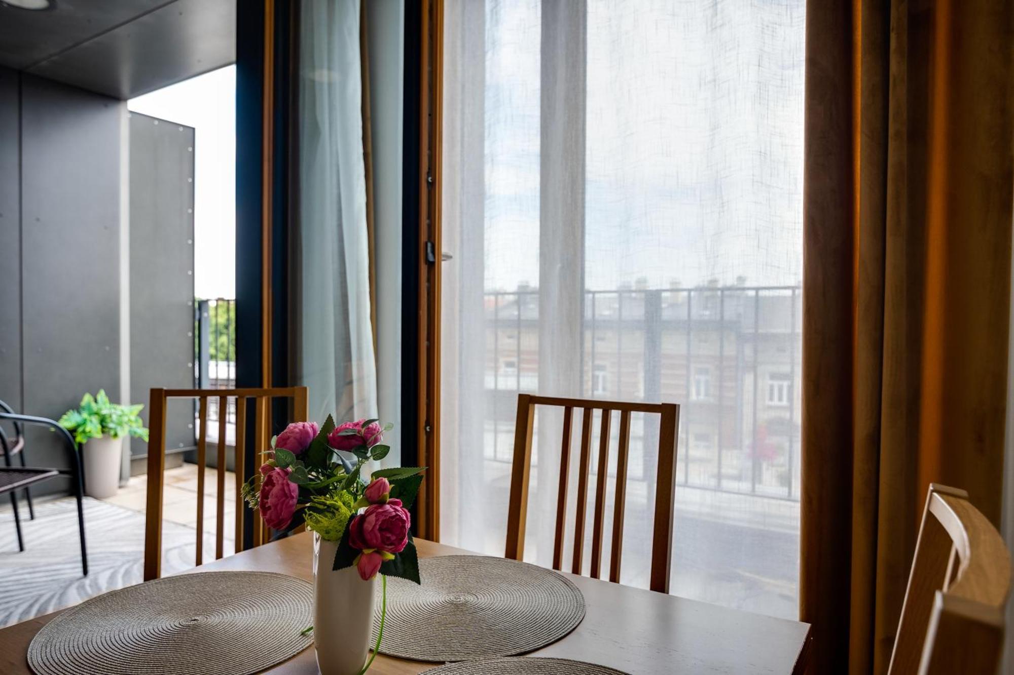 Apartamenty Prestige Browar Lubicz Stare Miasto Krasków Εξωτερικό φωτογραφία